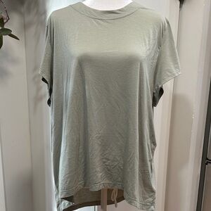 Athleta Light Green Short Sleeve Tee Size L Oversized Athletic